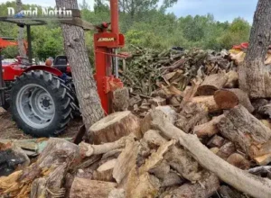 Fente Bois pour Livraison Vente livraison et vente de bois par david nottin à sussargues et alentours, Marsillargues, Mauguio, Vendargues, Vauvert, Castries pour les particuliers, les professionnelles et communes