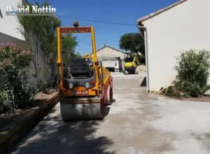 Rouleau bille compactage rouleau bille compactage, à Mauguio par David Nottin, terrassement, mise en forme, défrichage du bois, pour les particuliers, les professionnelles et communes